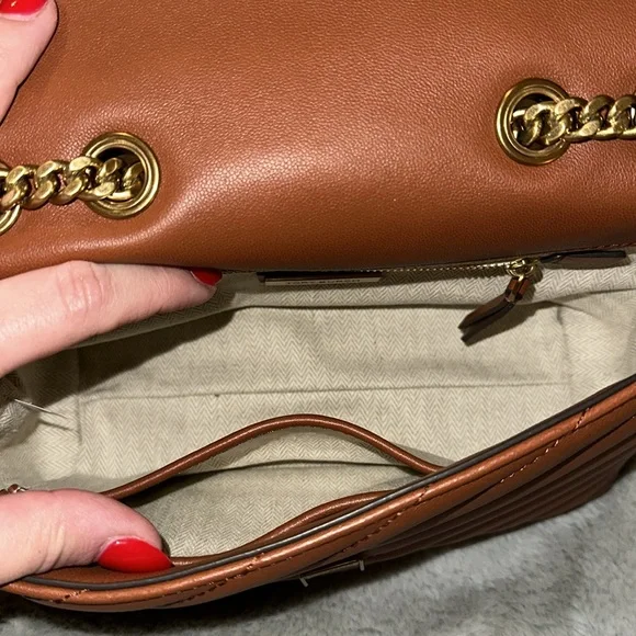 Tory Burch Kira Chevron small convertible shoulder bag - Picture 5 of 8